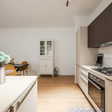 Apartment In Centro Pochi Minuti Dal Mare - Aria Condizionata